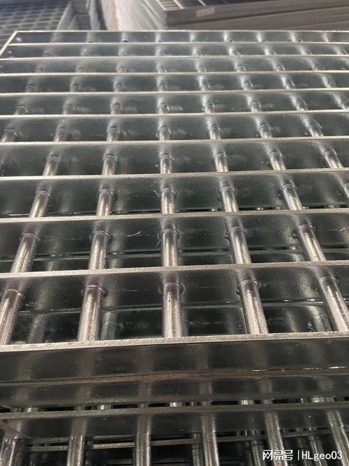 2025年挑选钢格板厂家有诀窍，河北正全钢格板厂家以10年经验焊工团队确保品质与可靠